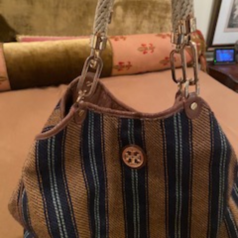 Handbag - Picture 4 of 6
